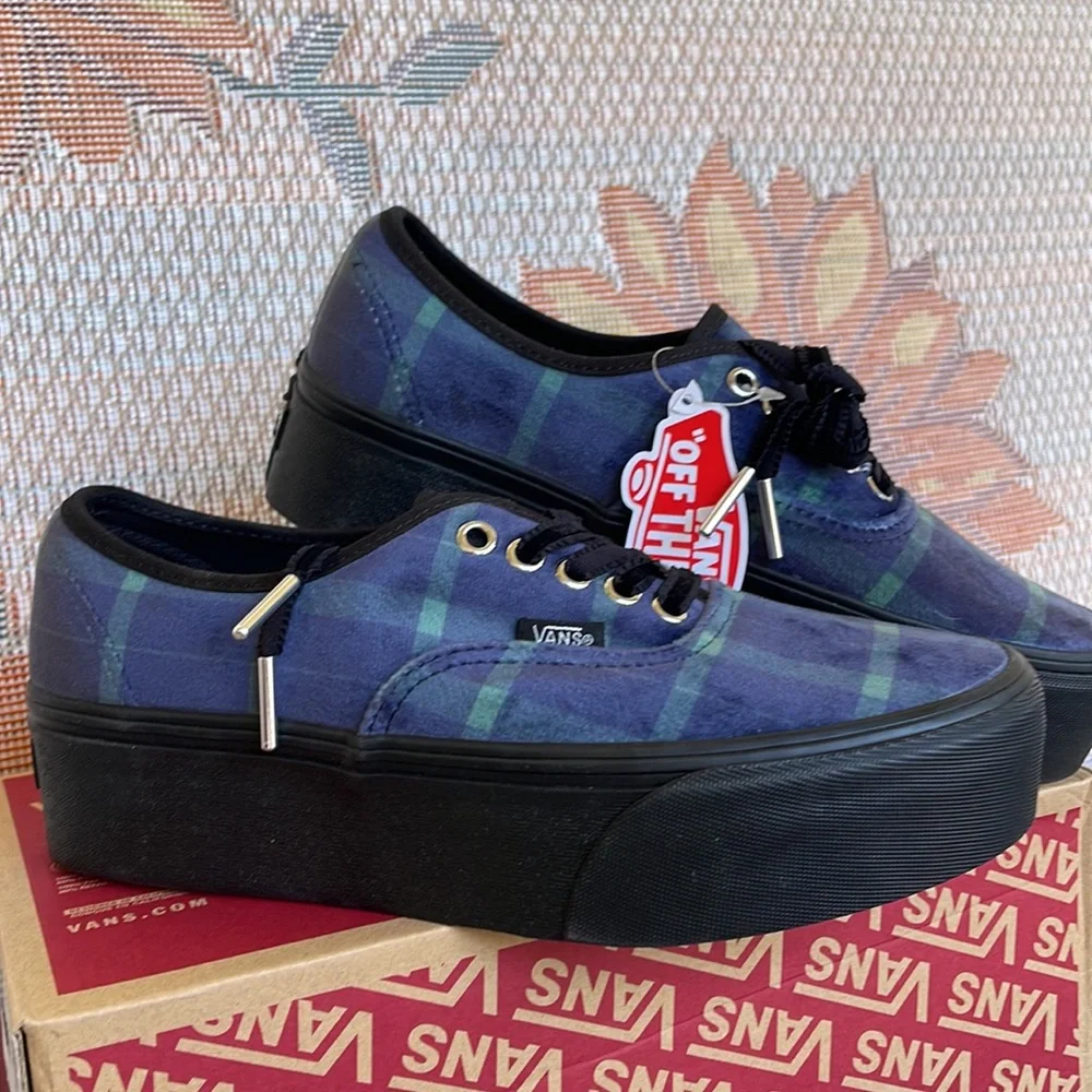 Vans WMNS Authentic Stac Velvet Plaid Green/Black VN0A5KXX203 Sneakers Platforms